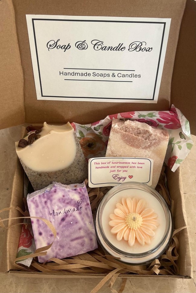 3 Soaps and a pebble candle in a box
